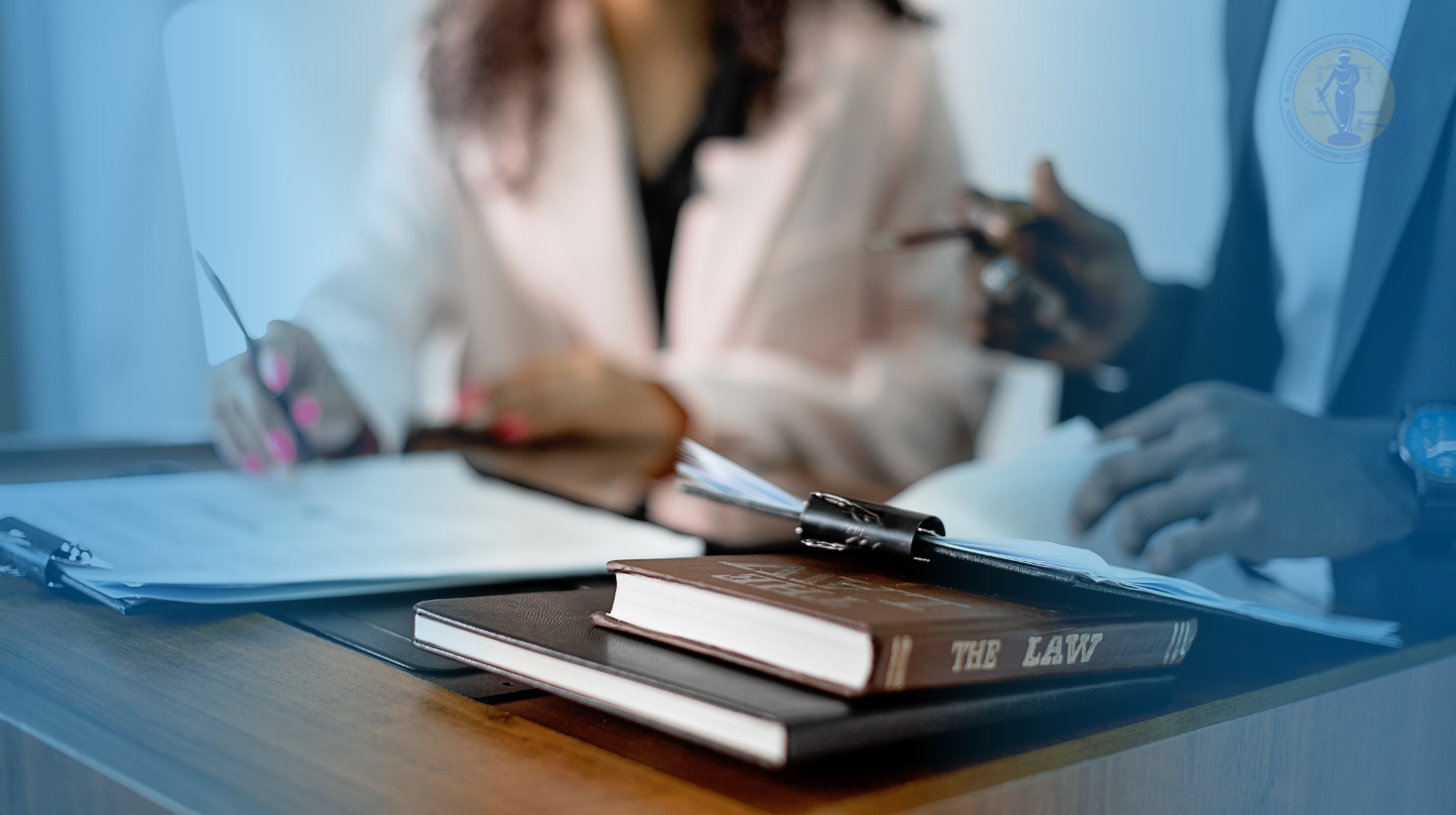 [Imazh i fushës ligjore 3]